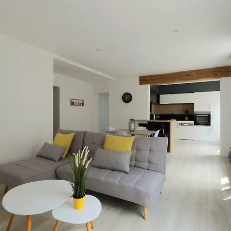 Apartman T3 Refait A Neuf #lumineux #tourscentre #gare *
